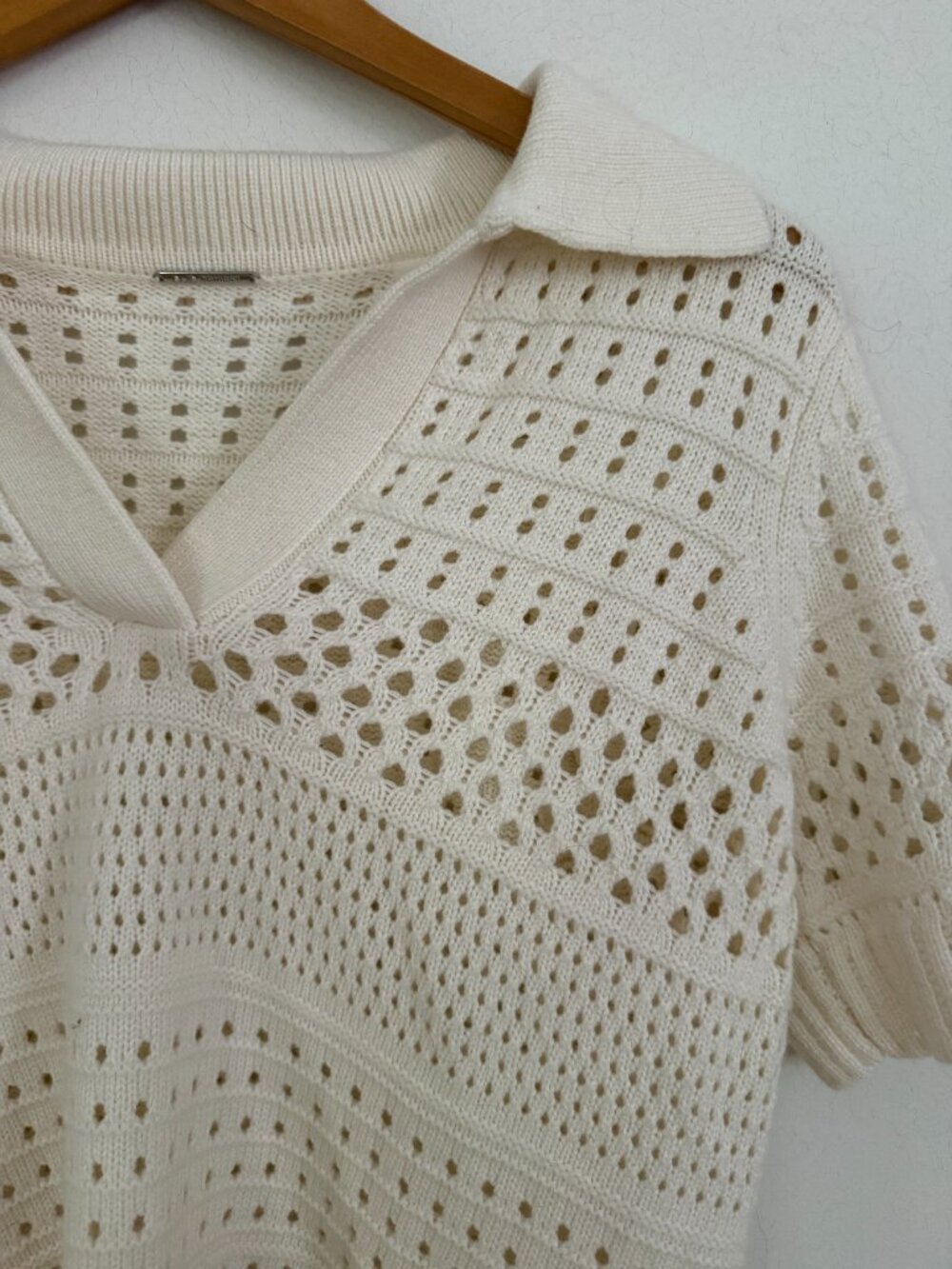 Elie Tahari White Knit Polo Shirt